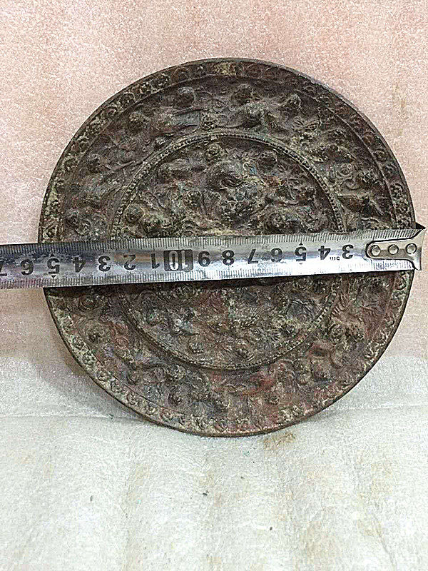 Antique Bronze Machine Tang Dynasty Visual Red Spot Green Rust Collection of Best Film and TV Webster