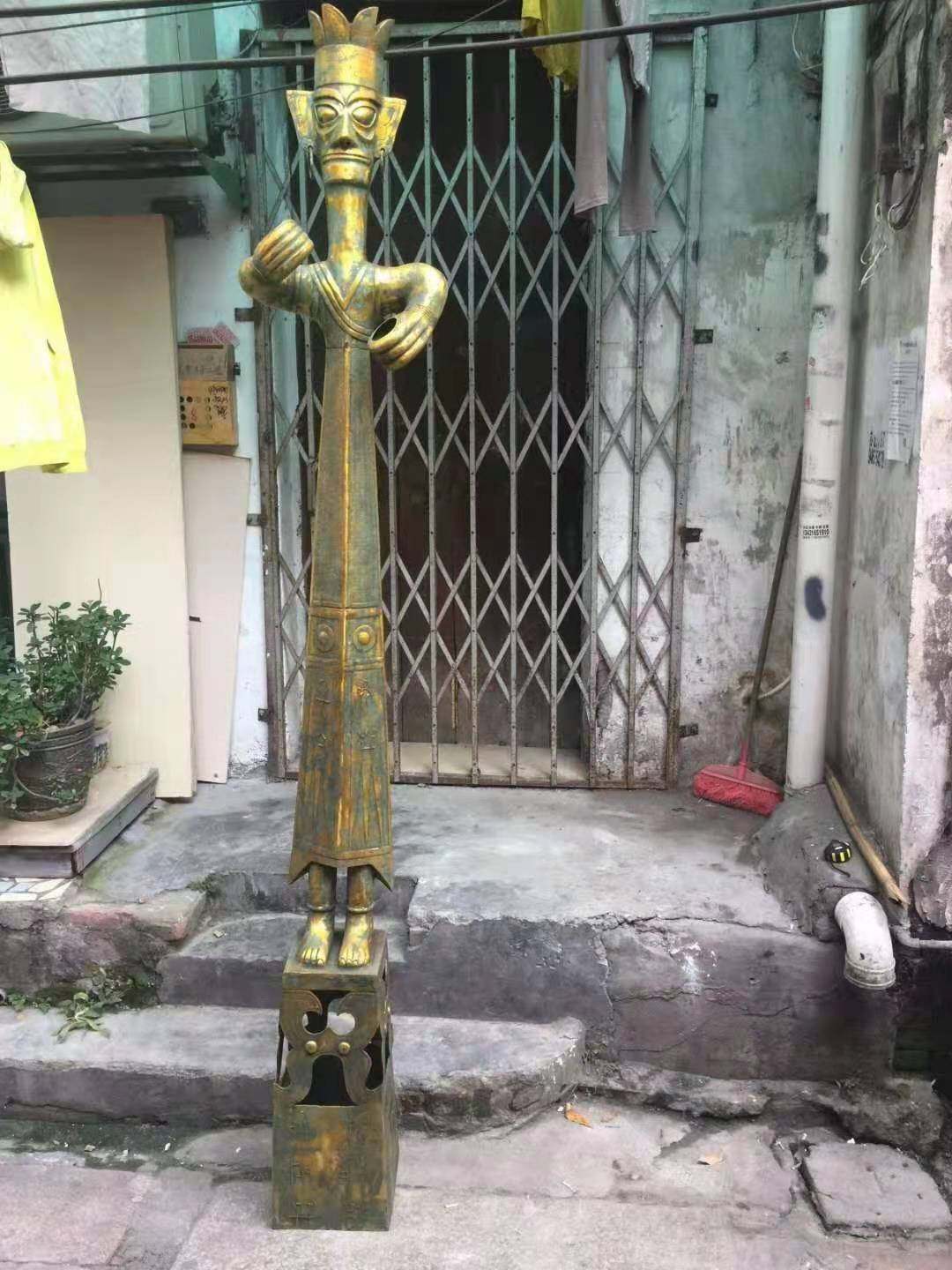 Antique Bronze Sanxingdui Culture Gilt Terracotta Orchard Antique Collection