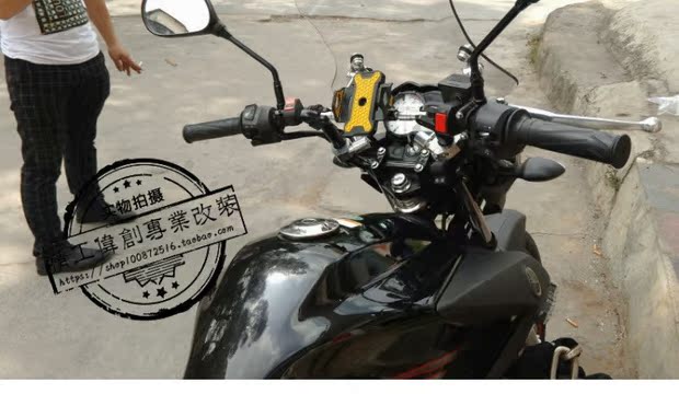 Yamaha bay tới 150 phụ kiện xe máy mới kính chắn gió trước YS150 một tay cầm kính chắn gió phổ quát - Kính chắn gió trước xe gắn máy 	các mẫu kính chắn gió xe máy