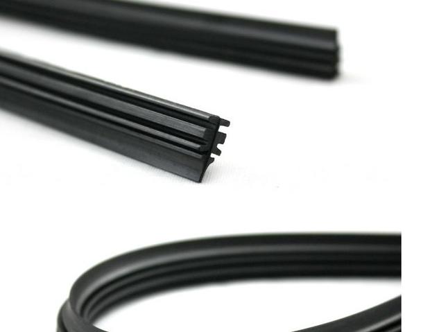Mục đích chung không xương không xương ba phần gạt nước lưỡi gạt dải cạo kích thước dải 14-28 inch cần gạt mưa ô tô
