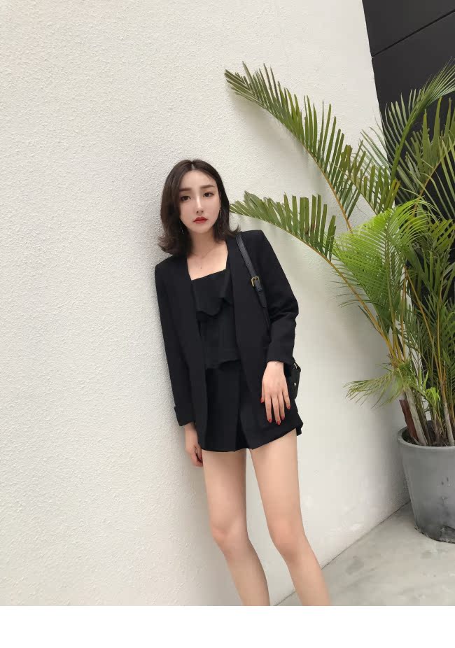 MMCO2018 xuân hè mới sành điệu khí chất ba mảnh phù hợp với dây đeo váy ngắn thời trang nữ mùa xuân áo sơ mi nữ