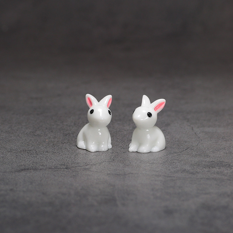 Cartoon White Rabbit children boys and girls play Home Toys ornaments mini cute super small simulation animal model