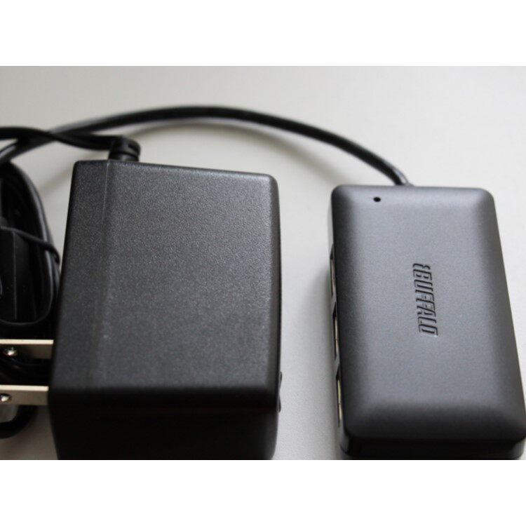 BUFFALO 4 port USB3 0 Hub 4A Power Connector Magnetic Adsorption