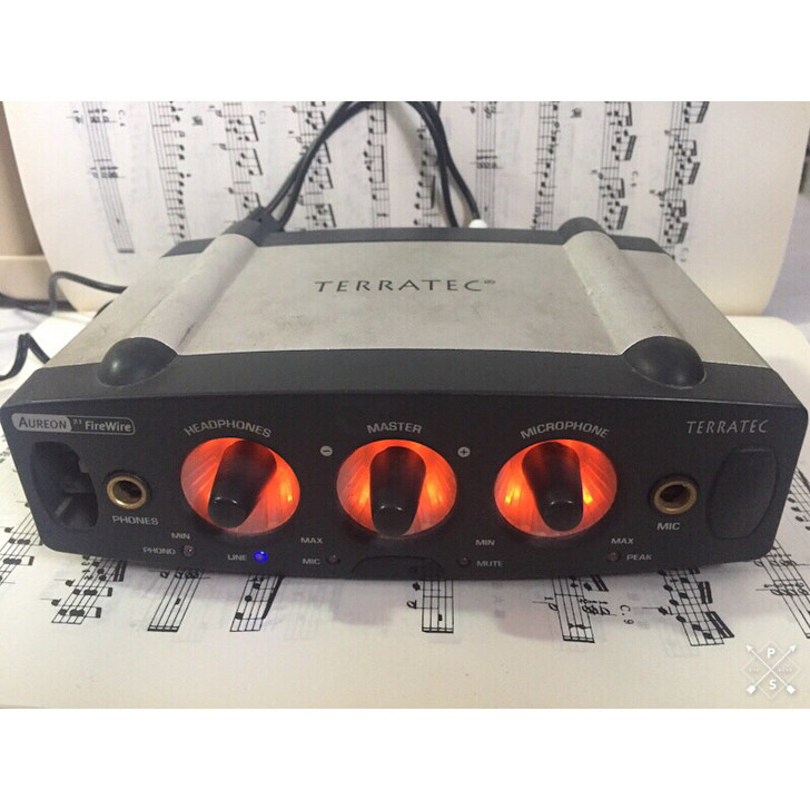 Taiwan-made Terratec amp (can work offline) FireWire 7 1-channel sound card