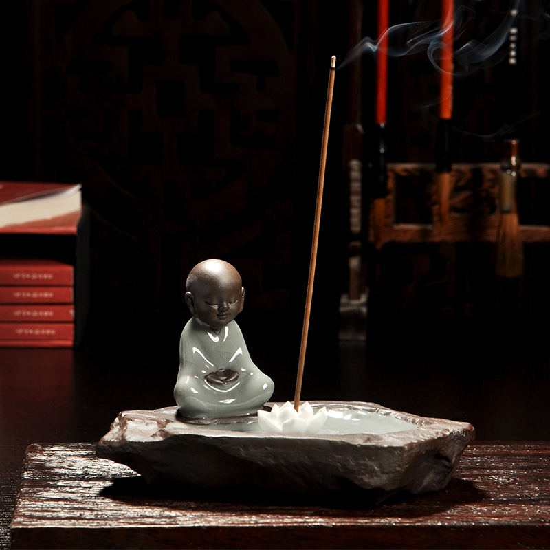 Howe auspicious fine brother up with violet arenaceous the young monk monk head of smoked incense buner ceramic plate of the maitreya creative furnishing articles