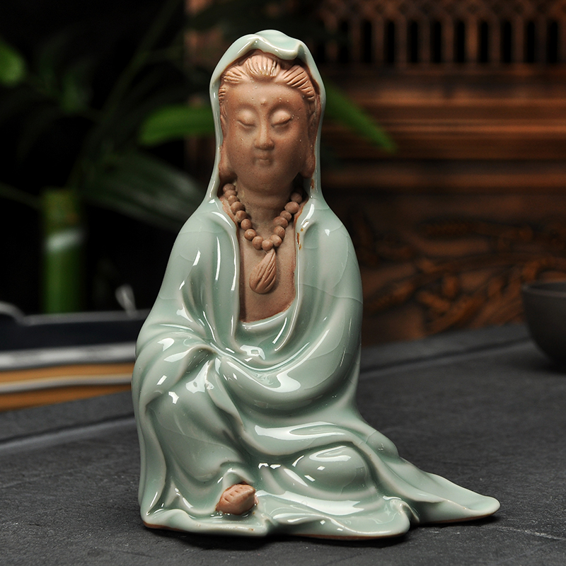 Tea house auspicious elder brother up pet dharma guanyin open piece of elder brother up with ceramic Tea set Tea play pet mattress in a small place
