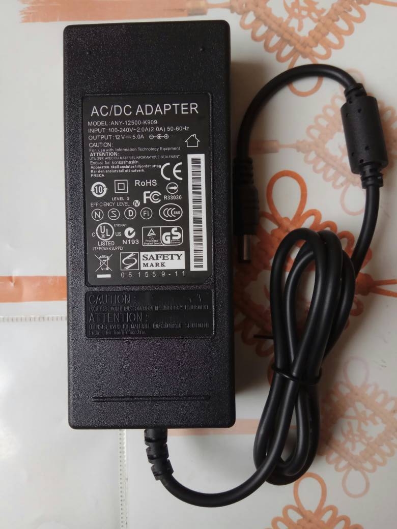 CE FCC certified liquid crystal screen monitor power foot A brand new power supply connector 12V5A 3A 4A