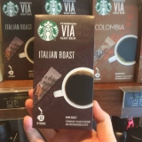 Магазин Starbucks VIA Карамельно-ванильный латте Итальянская обжарка Растворимый кофе без заваривания