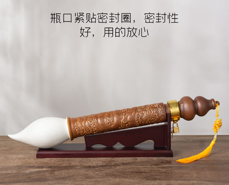 An empty bottle of jingdezhen ceramics with creative wine gift box the home 1 kg pack sealing SanJiu jar brushes hip flask