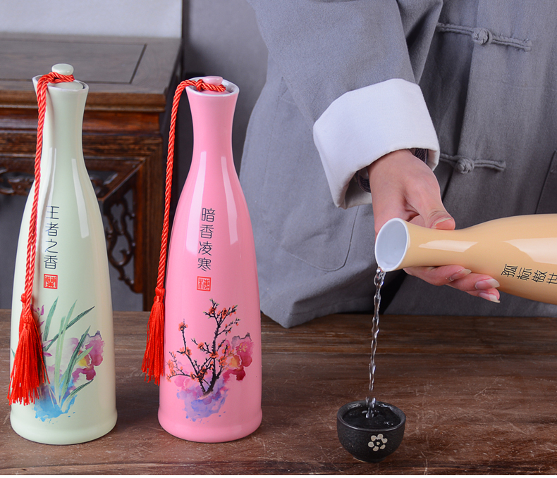 Jingdezhen ceramic bottle creative gift boxes 1 catty liquor the empty jar sealed flask retro household bottle