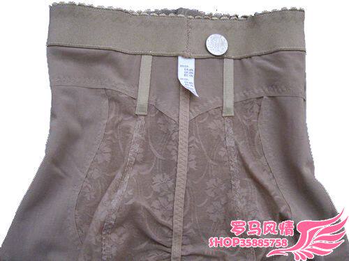 body amincissant en lin - Ref 670164 Image 13