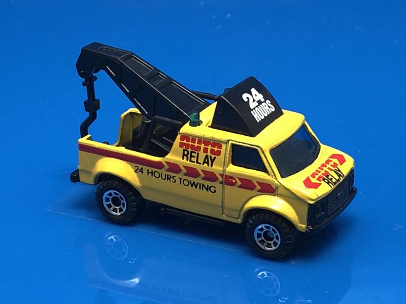 Matchbox Matchbox 1/74 1985 Model Chevrolet Rescue Vehicle Macau Shanghai Universal
