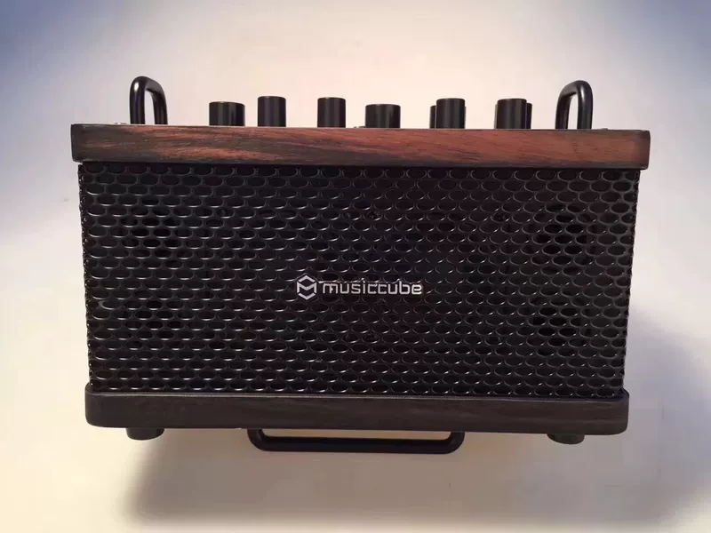 MusicCube guitar điện loa âm nhạc khối sạc loa Bluetooth nhạc cụ âm thanh guitar điện ngoài trời 50W - Loa loa