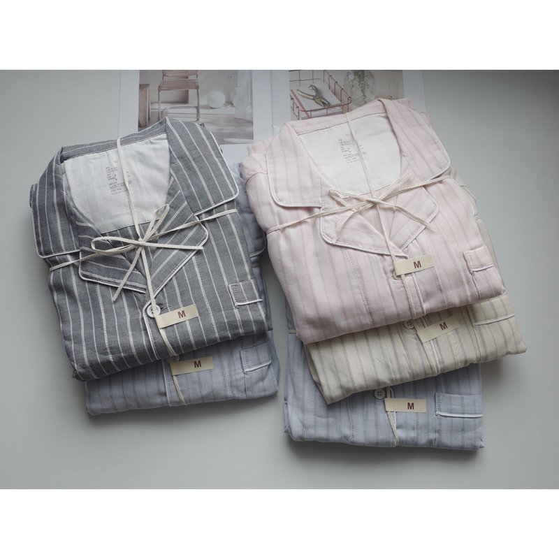 Hen-Themed Synchronized Double-Layer Gauze Pure Cotton Fabric Vertical Stripe Lapel Loungewear Pajama Set for Men and Women Hen-Themed Synchronized Double-Layer Gauze Pure Cotton Fabric Vertical Stripe Lapel Loungewear Pajama Set for Men and Women