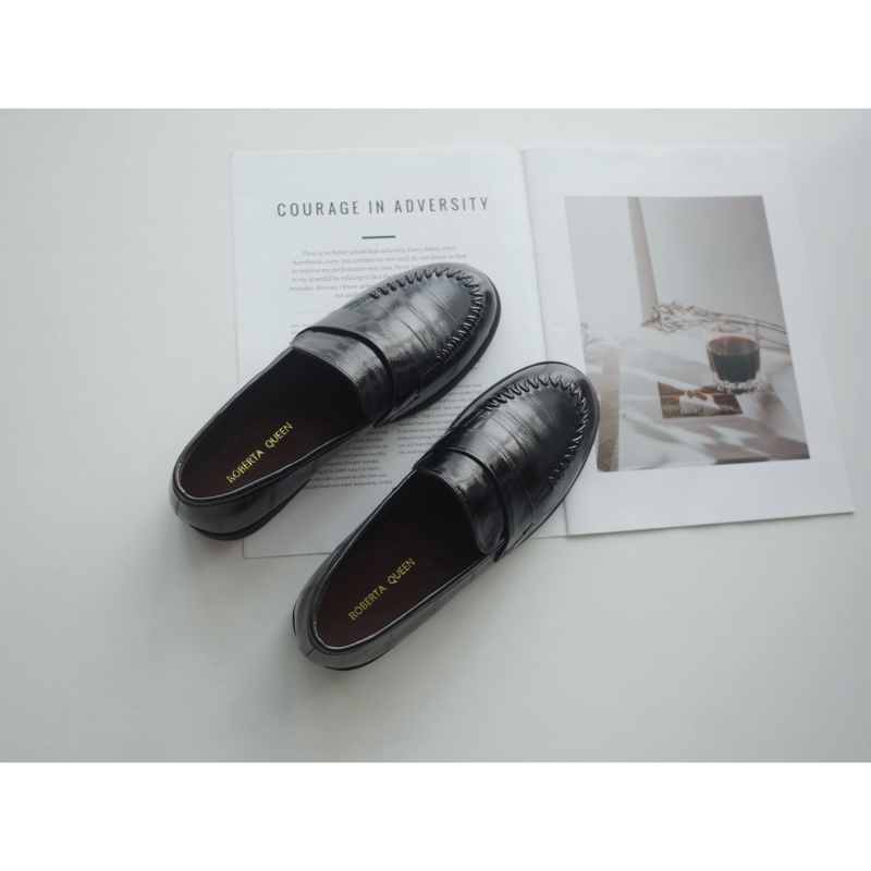 Shiny Loafers! Upper Made of First-Layer Cowhide, Sheepskin Lining, Round-Toe Slip-On Style, British-Style Small Leather Shoes for Women Shiny Loafers! Upper Made of First-Layer Cowhide, Sheepskin Lining, Round-Toe Slip-On Style, British-Style Small Leather Shoes for Women