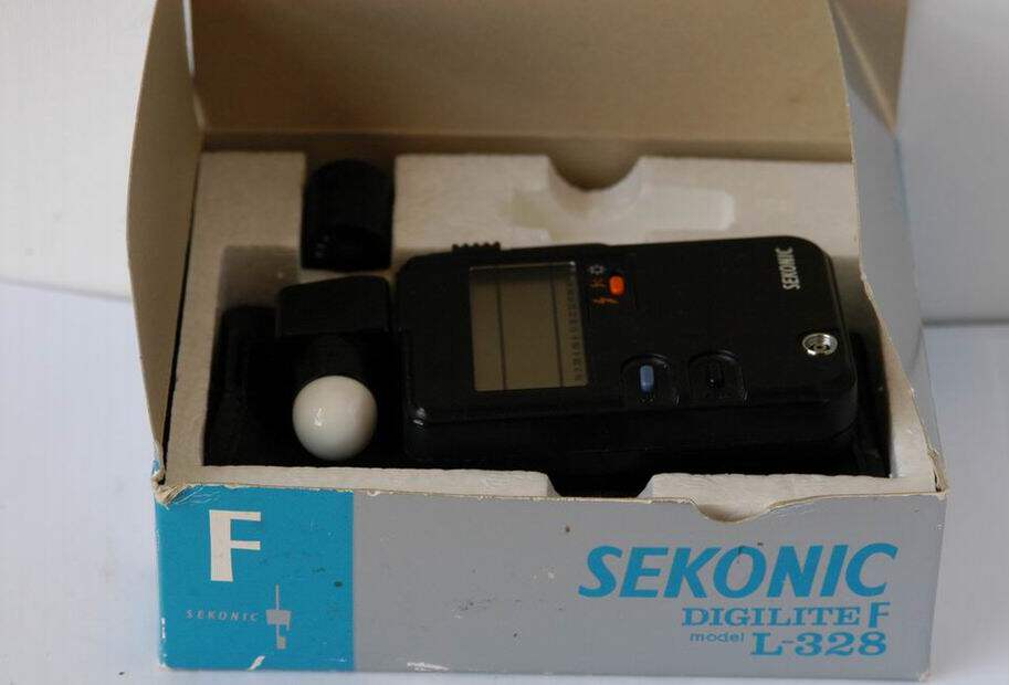 Камера + 世光 sekonic l-328测光表 带原厂附件 大幅摄影必备 403m