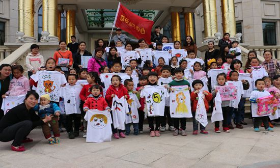 Trẻ em của áo sơ mi trống cha mẹ và con tinh khiết bông trắng T-Shirt ngắn tay trắng quảng cáo áo sơ mi tay painting painting in graffiti áo phông không cổ bé trai