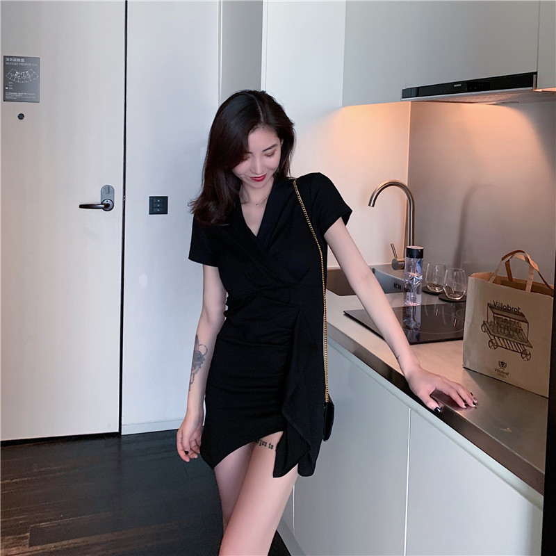 VK旗艦店 韓系不規則修身顯瘦荷葉邊短袖洋裝