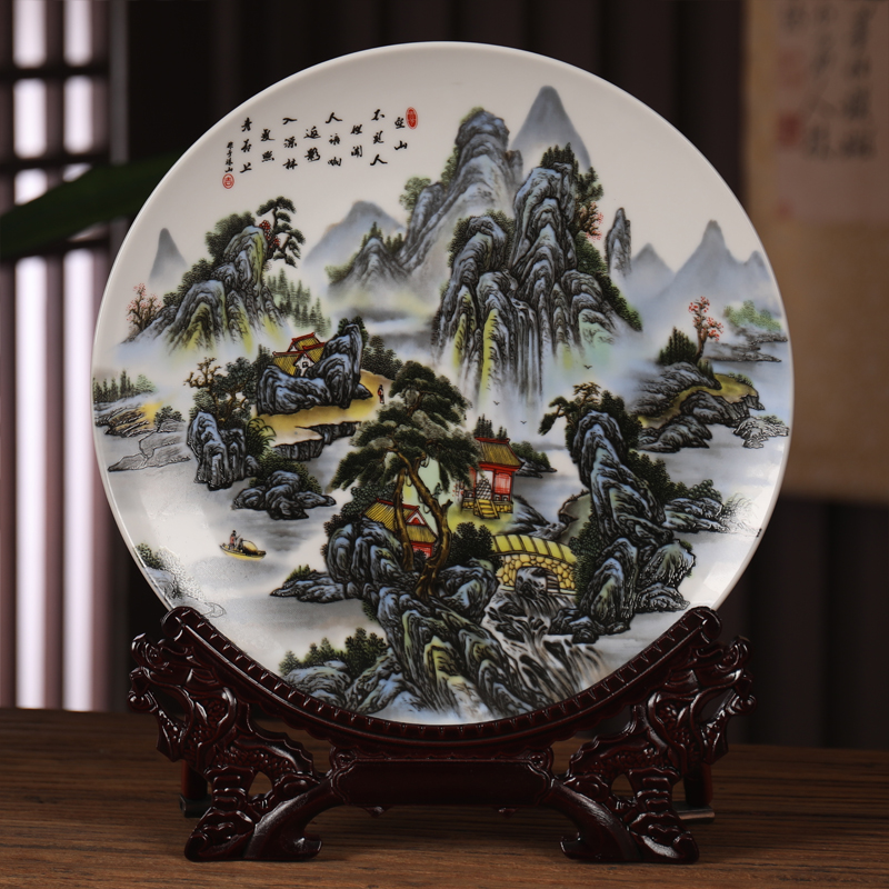 Chinese decorative plate Jingdezhen ceramic instrument trailed modern home living room accessories wine cabinet recruited ceramic disc