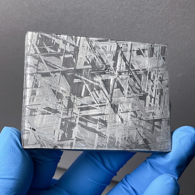 特別オファー！本物のスウェーデン産M鉄隕石、大型スライスマンガン鉄隕石の手持ちペンダント、テクタイトニッケル鉄装飾品、コレクターズアイテム。