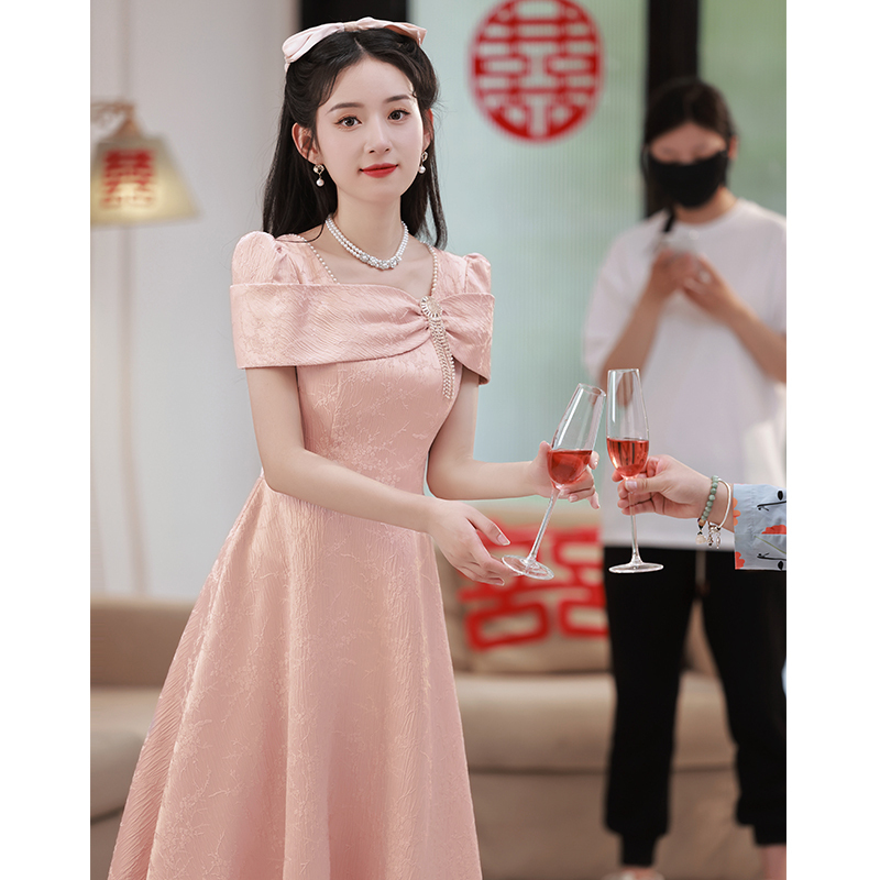 French-Style Evening Dress for Engagement and Wedding, Light Luxury Toast Dress, 2026 New Style Bride Pink Mini Dress, Banquet with a Sense of Sophistication