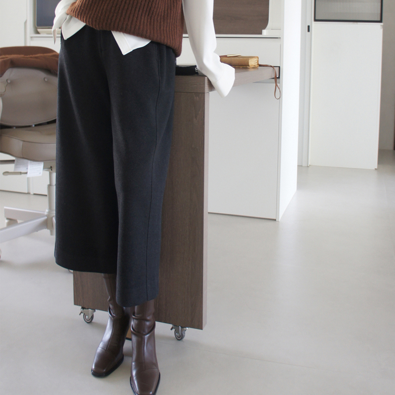 Lost and Found Dark Gray High-Waisted 8-Point Wide-Leg Pants, Autumn and Winter Warm, Soft, Skin-Friendly, Chic Women's Bottoms Lost and Found Dark Gray High-Waisted 8-Point Wide-Leg Pants, Autumn and Winter Warm, Soft, Skin-Friendly, Chic Women's Bottoms