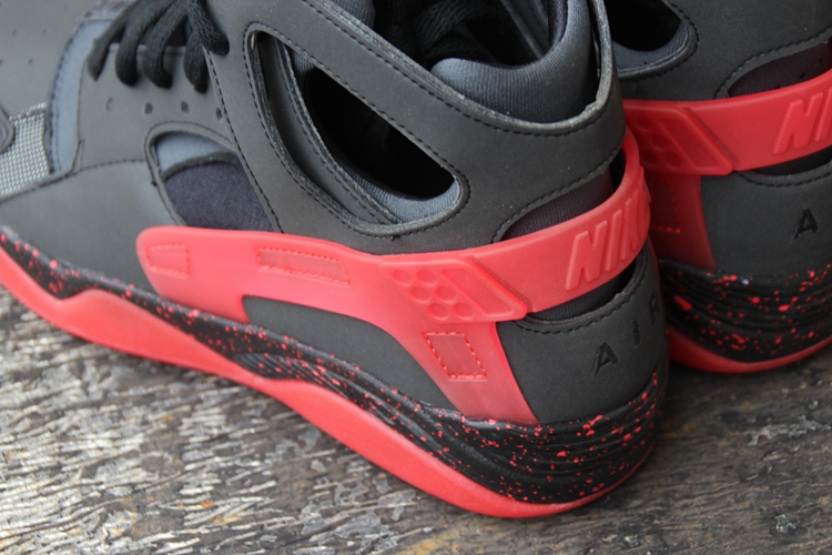 Giày bóng rổ Kobe chính hãng NIKE Air Flight Huarache3M màu đen và đỏ 686203-001 tại chỗ - Giày bóng rổ giày thể thao nam đẹp 2021