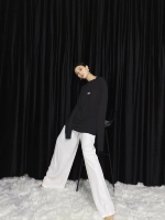 Черная круглая шея