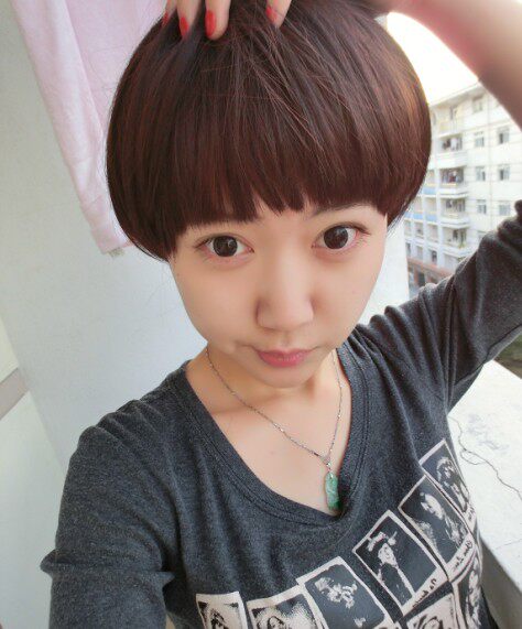 Perruque cheveux raides Court - Ref 2607488 Image 35