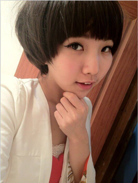 Perruque cheveux raides Court - Ref 2607488 Image 36