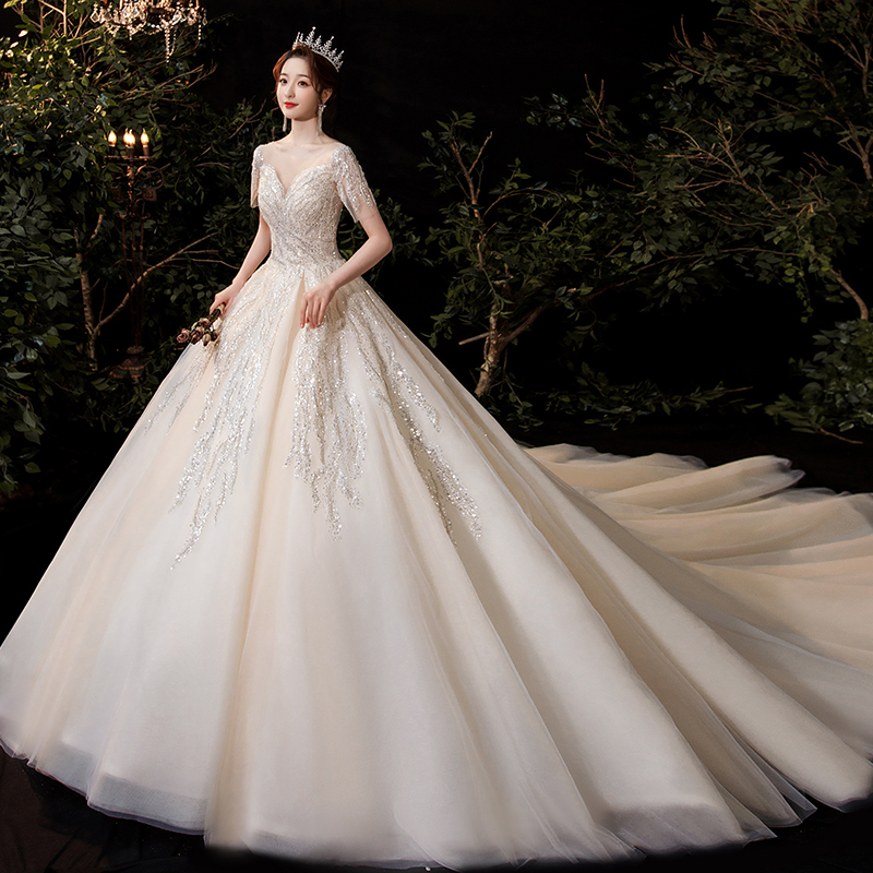 Main wedding dress 2023 new bride's tail tail temperament, palace style pregnant woman simple atmosphere, high -end luxury Chinese summer Main wedding dress 2023 new bride's tail tail temperament, palace style pregnant woman simple atmosphere, high -end luxury Chinese summer