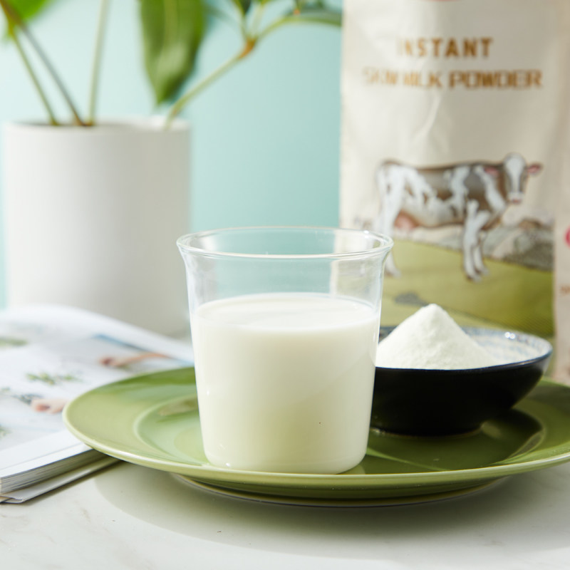 波兰进口 LUXMILCH 卢森牧场 脱脂奶粉 400g*4件 多重优惠折后￥69.8包邮  88VIP会员还可95折