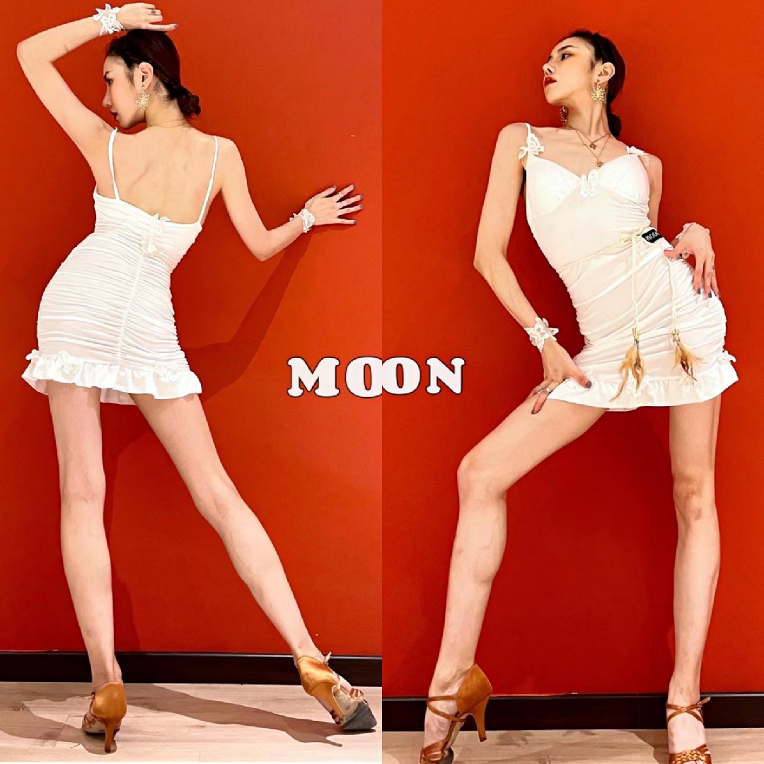 Micro-dance suit MOON butterfly fairy harness foreign dress with its own chest cushion feather waist rope
