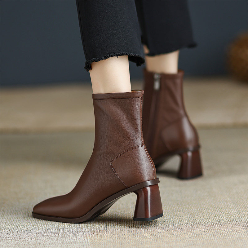 (Italy) Rene Vanvilla conspiculy slim and legs long⭐thick heel 5 5cm horseshoe heel short boot lady-Taobao