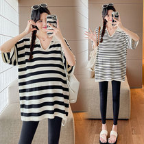 Grand Code Femme enceinte à manches courtes T-Shirt Summer Dress Han Edition Fashion Flipped V Collar Stripes Loose Casual Blouse Women 200 Tide