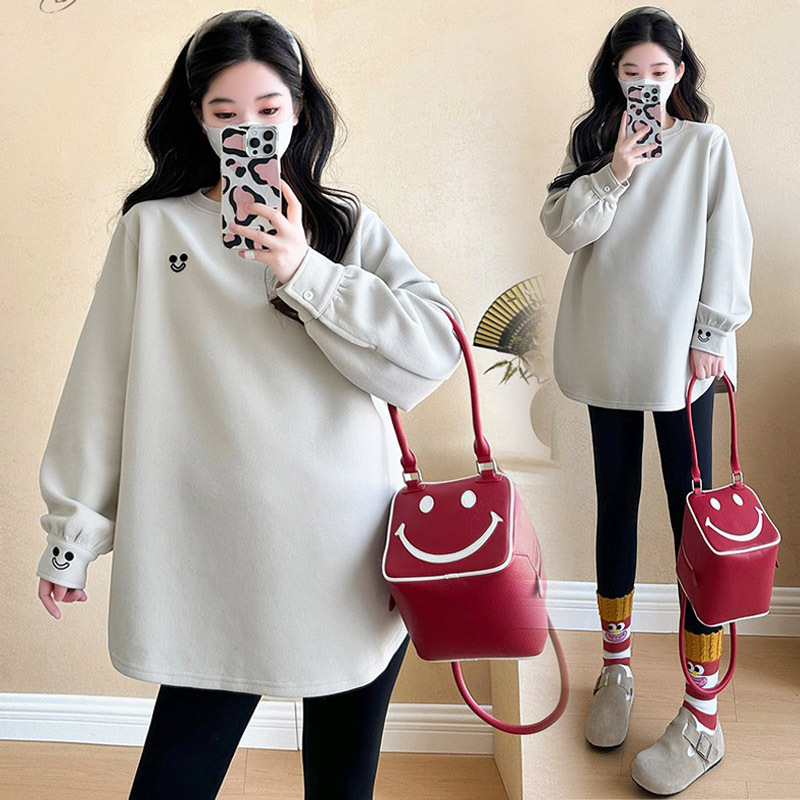 Plus-Size Maternity Sweatshirt, Spring and Autumn Style, Fashionable Outerwear, Base Layer Top for Women, Elegant, Age-Reducing, Slimming, Trendy Mom 100kg Plus-Size Maternity Sweatshirt, Spring and Autumn Style, Fashionable Outerwear, Base Layer Top for Women, Elegant, Age-Reducing, Slimming, Trendy Mom 100kg