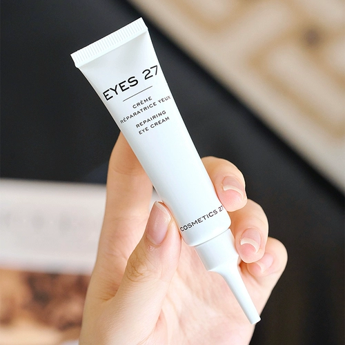 Zhang Xiaohui рекомендует Cosmetics27 Увлажняющий световой омоложение крем для глаз C27 Centella Asia Cream 15 мл