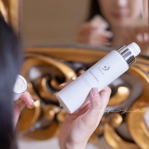 Японский увлажняющий осветляющий разглаживающий тонер, осветляет кожу, 150 мл