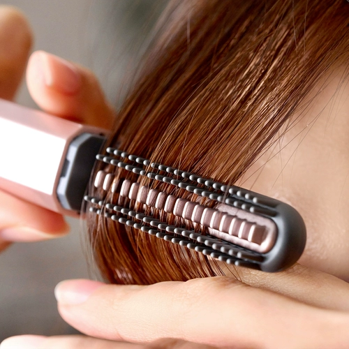 Узнайте о сниженных ценах!Японская KOIZUMI Koizumi Seiki Мини-расческа для челки Беспроводная портативная электрическая гребенка с прямыми завитками