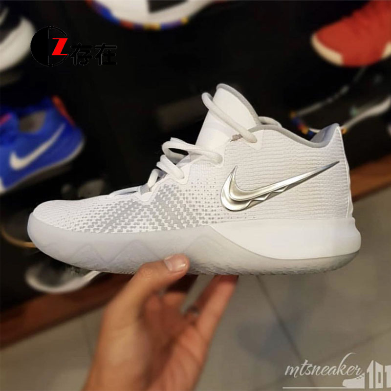 Nike Kyrie Flytrap Owen 4 phiên bản ngắn giày bóng rổ nam hồng ngoại AJ1935-001-102 giày tập gym nam