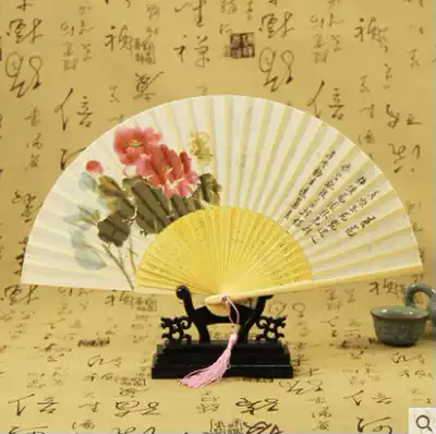 Chinese style silk printing Classical folding fan Japanese folding fan small ancient style folding fan women's daily use