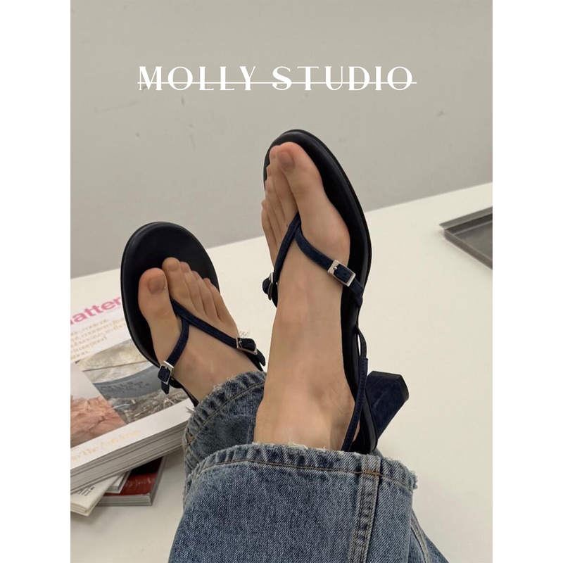 2026 New Korean Style Retro Chunky Heel Thong Sandals Mid-Heel Strap Open-Toe Single Shoes Black High-Heeled Sandals