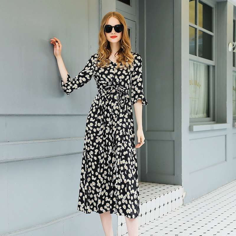Luojia RMOJUL 2020 Summer Women New Flare Tay áo Pháp ren Daisy In Váy dài - Váy eo cao