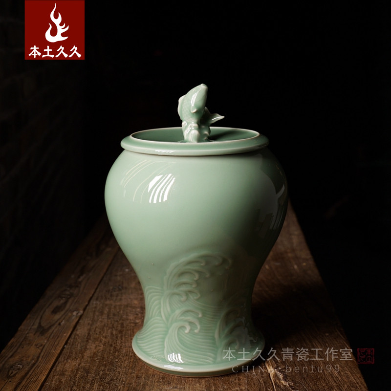 Chen Keping pure hand - made fish jump cans Longquan Ceramic ceramic in the home living room arrangement collection tea cans