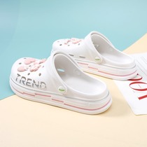 Japanese hole shoes womens summer new thick bottom stepping on shit feeling pregnant women non-slip Baotou slippers couples wear beach sandals