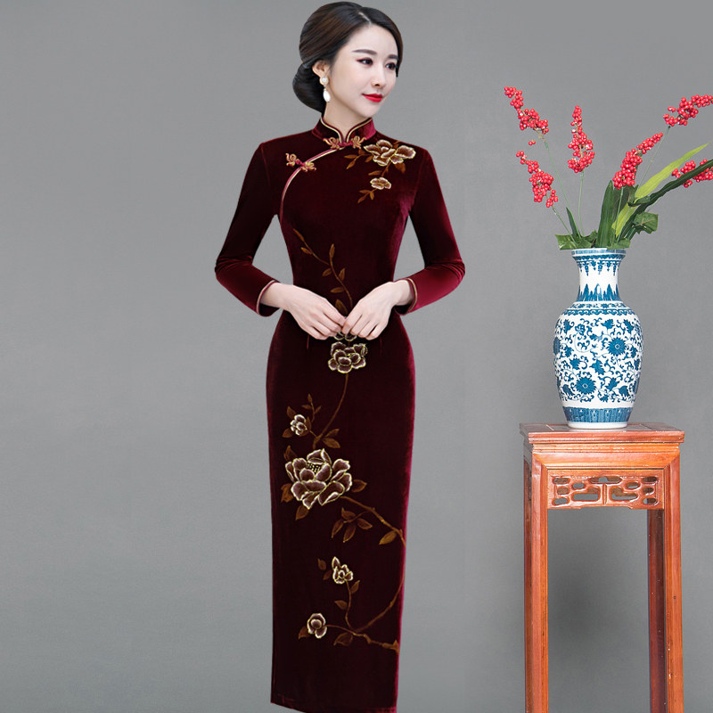 Large Size Code Long Sleeve Golden Velvet Qipao Long Version Elegant China Wind Wedding Gift Mother Dress Gown Dress Lady Spring Autumn