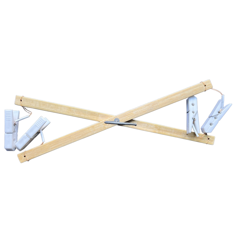 Linglongwu Traditional Household Balcony Clothes Rack Simple Drying Rack with 4 Bamboo Clips, Anti-Mildew Bamboo Clothespins with Iron Hooks Linglongwu Traditional Household Balcony Clothes Rack Simple Drying Rack with 4 Bamboo Clips, Anti-Mildew Bamboo Clothespins with Iron Hooks