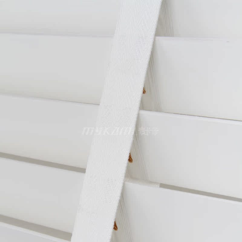 ���׶���˹�ľ��Ҷ��NX-B