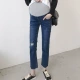 Quần bà bầu mặc ngoài kèn lỗ phụ nữ mang thai quần jeans mùa thu mẹ mùa xuân và quần mùa thu chín điểm quần chân rộng - Phụ nữ mang thai quần / quần bụng