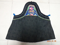 Pure hand embroidered seedlings embroidery pieces old embroidery ethnic embroidery * flower bib 5